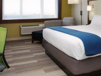 Hotel Express & Mt Sterling North By Ihg